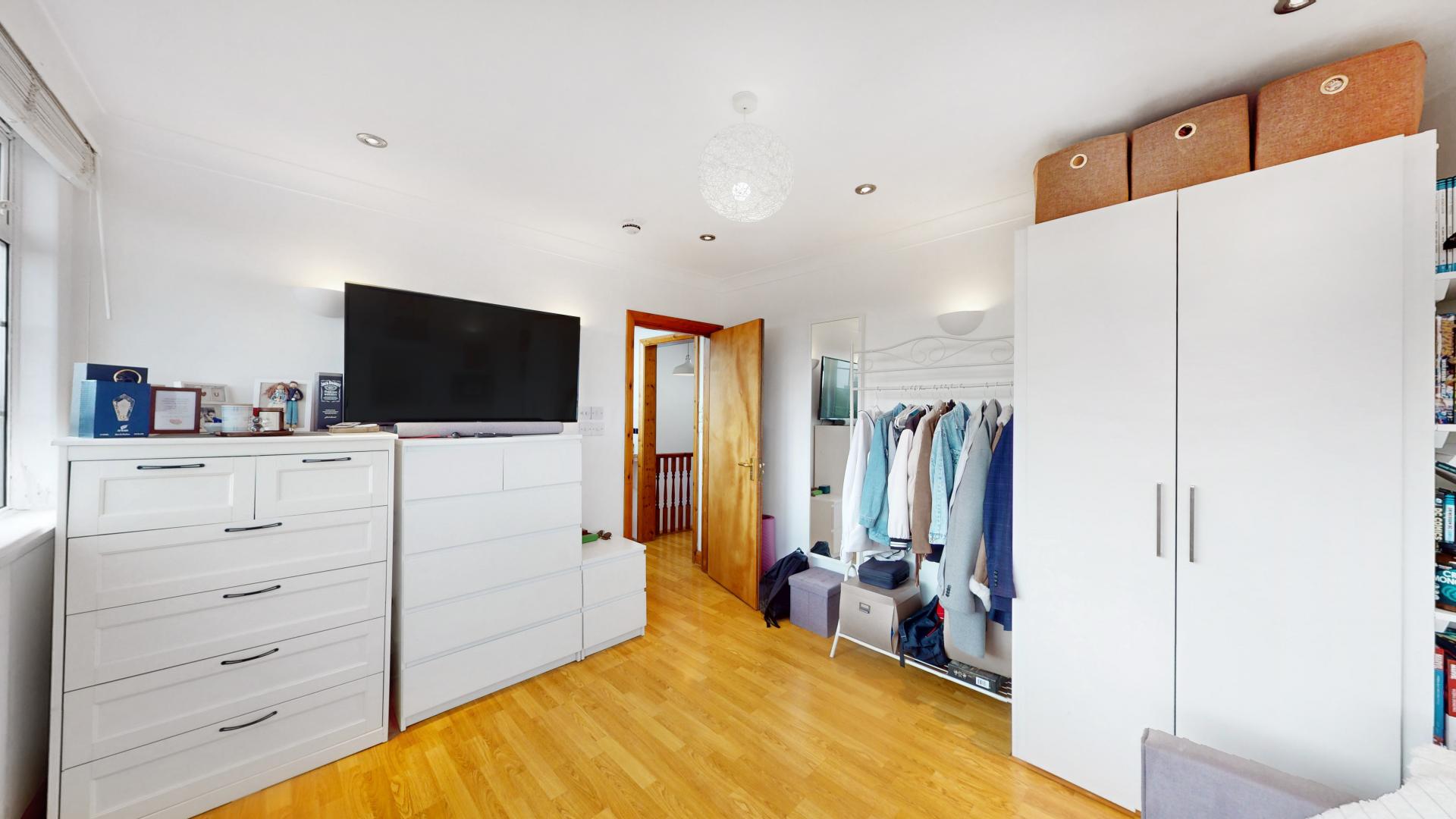 Modern Studio Burnley Road, Dollis Hill